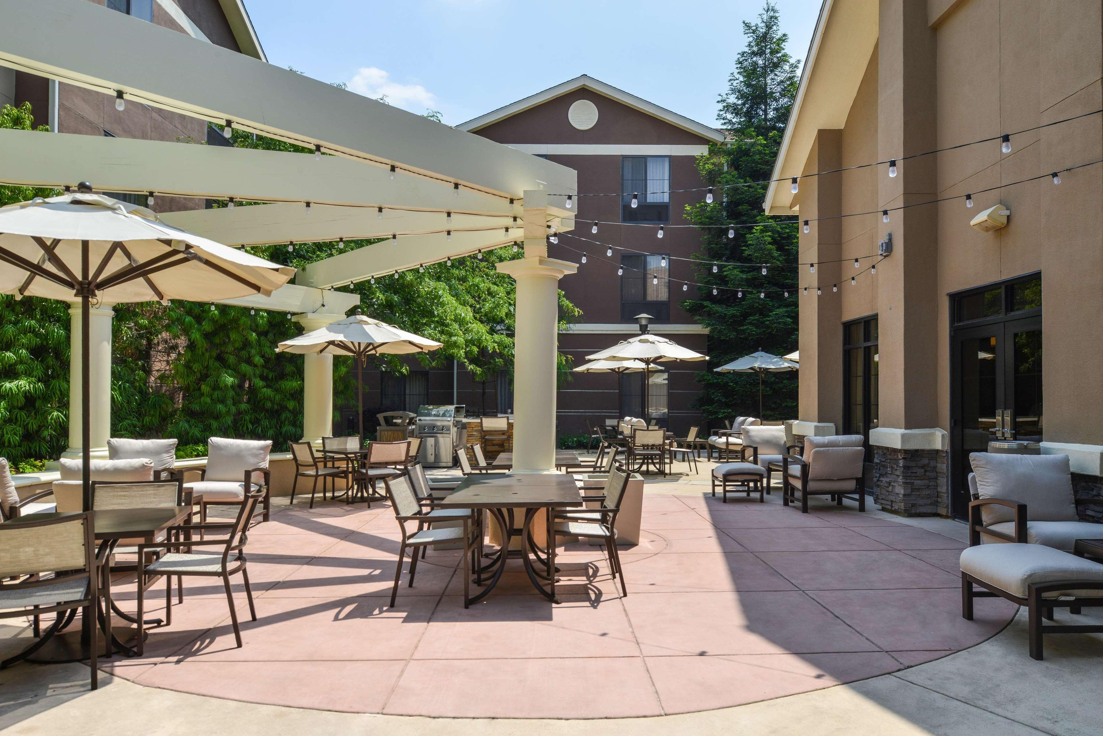 Homewood Suites By Hilton Fresno Exteriér fotografie