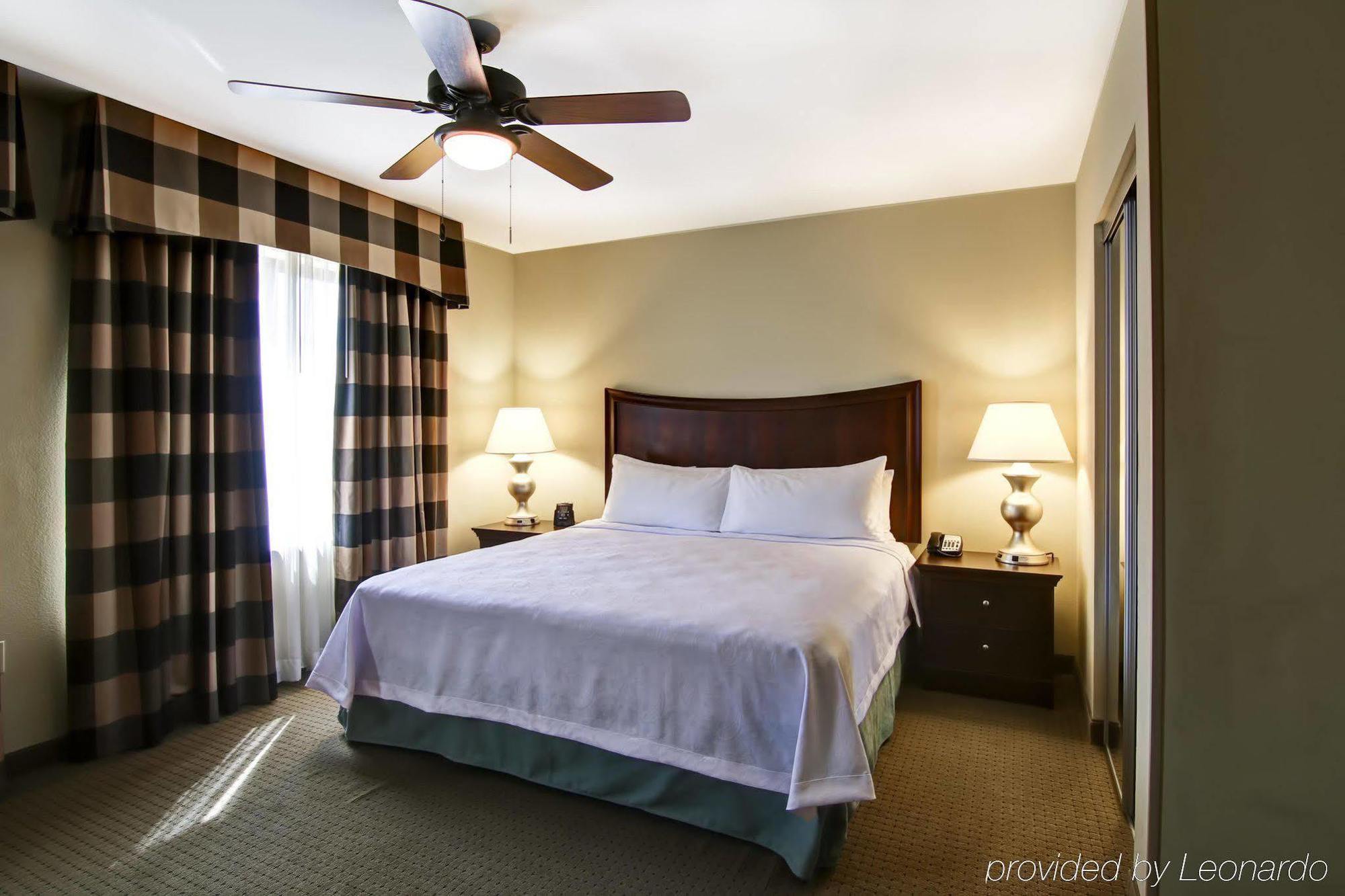 Homewood Suites By Hilton Fresno Exteriér fotografie