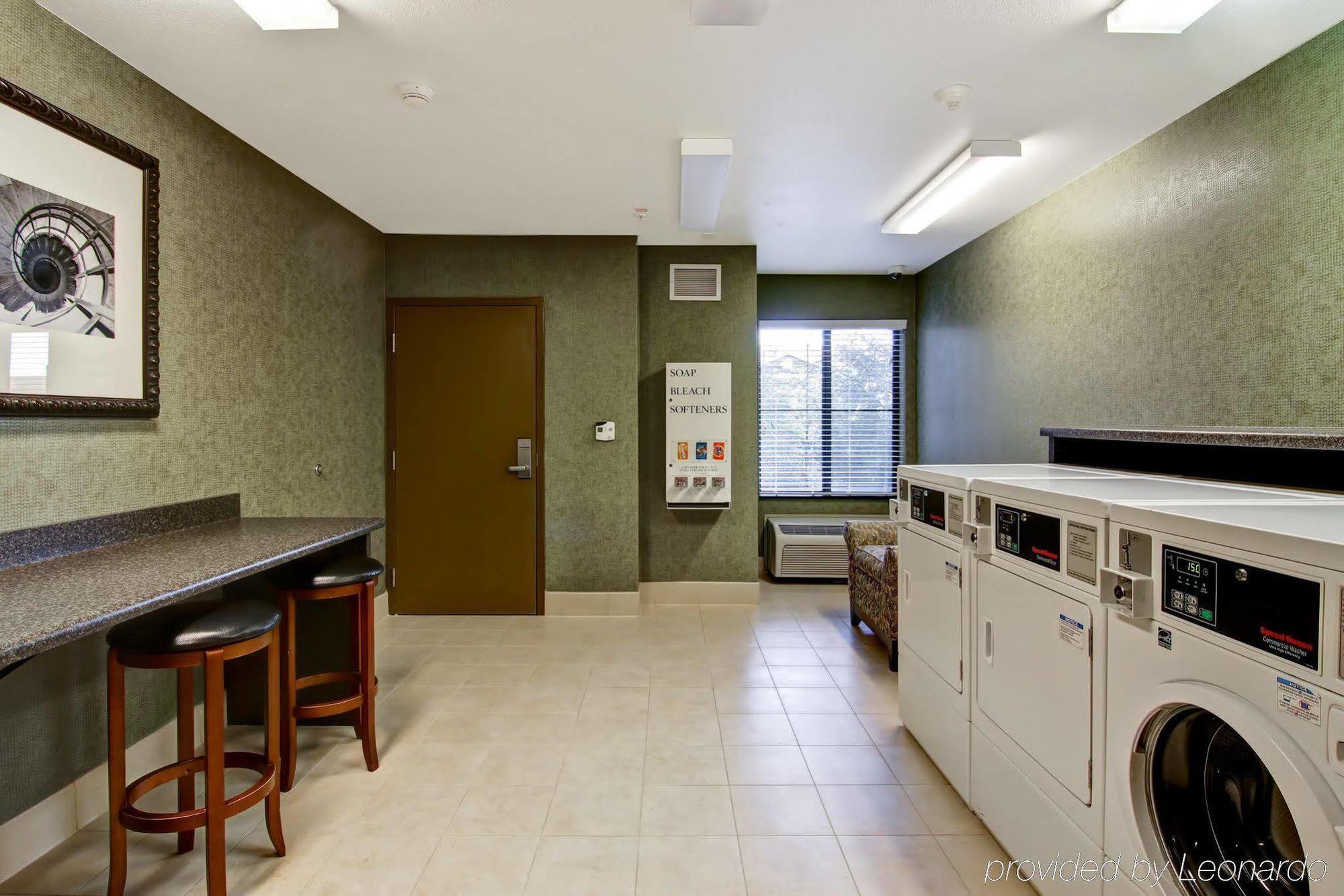 Homewood Suites By Hilton Fresno Exteriér fotografie